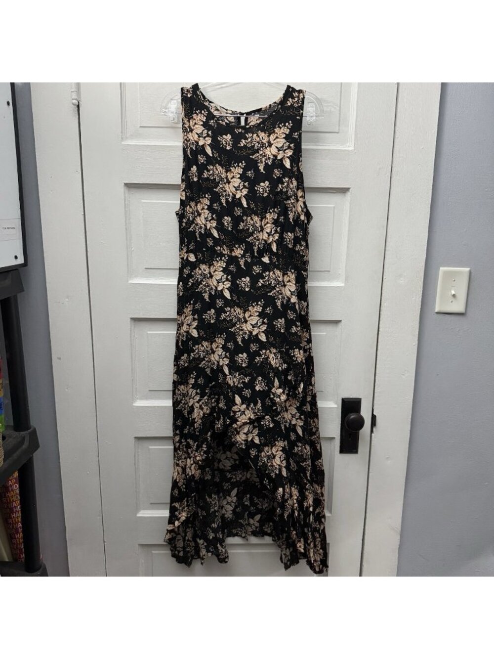 KorMei XL Floral High Low Maxi Dress Black Beige Sleeveless Ruffle Hem